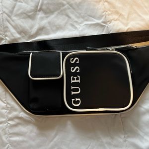 Guess crossbody